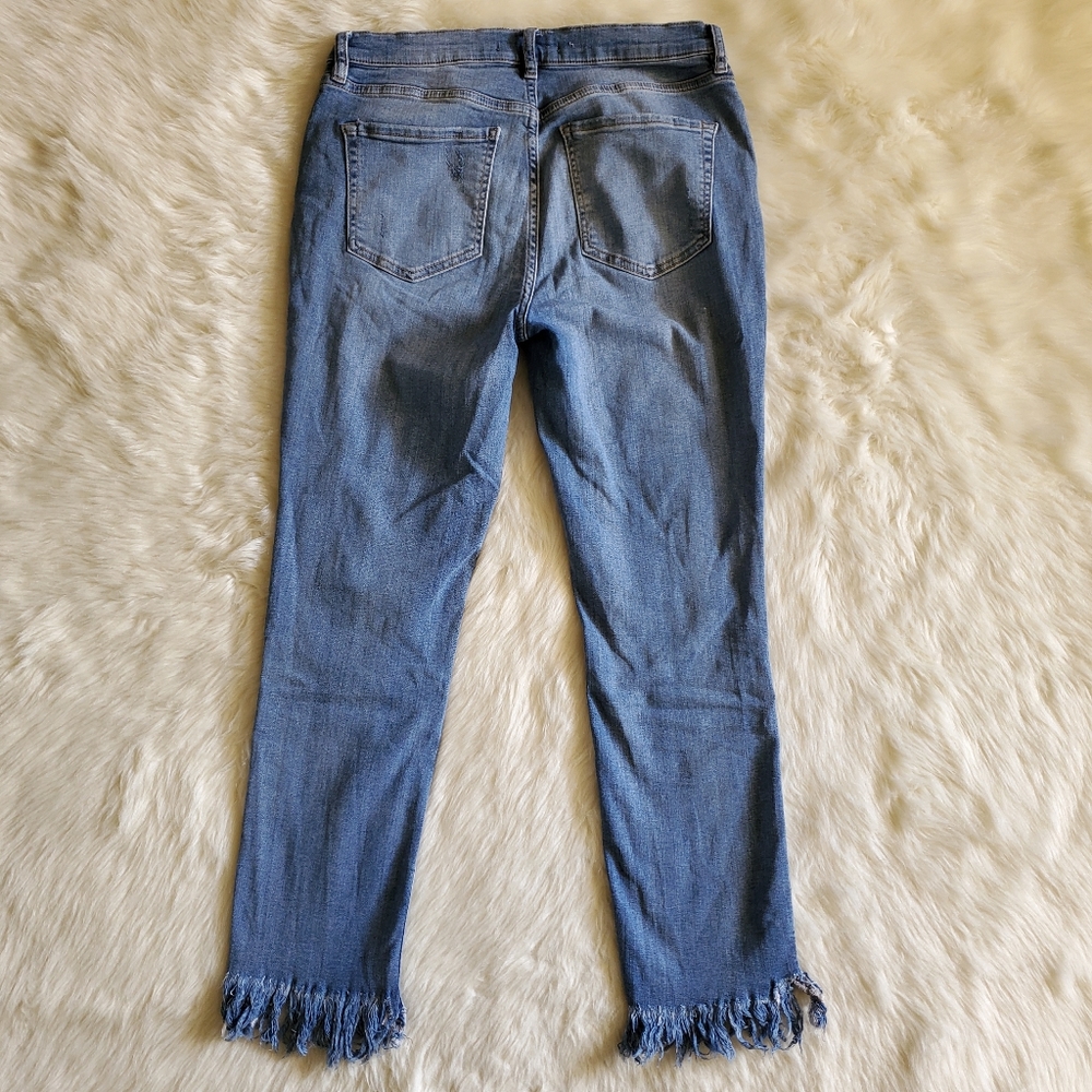 Free People Great Heights Frayed Hem Distressed Skinny Jeans Size 30 - Picture 7 of 16
